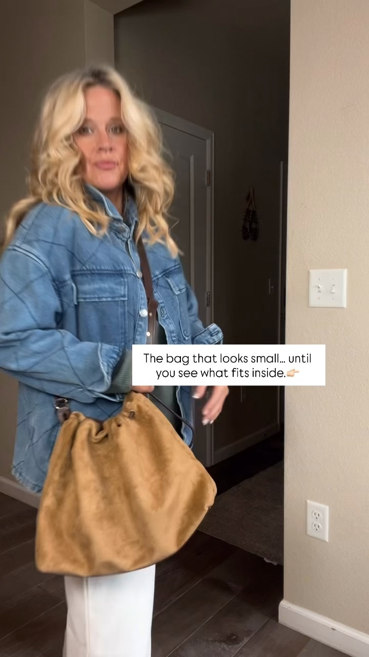 ✨Tap the bell, save and ❤️ start here over 40 fashion, midlife style, midsize fashion and luxury looks for less.  

The bag that looks small… until you see what fits inside.

👑 Helping you look good, feel good.-Lindsey Denver   Check back daily for belly-friendly style, confidence, and Outfit Physics™.

#LTKOver40 #LTKPlusSize #LTKMidsize