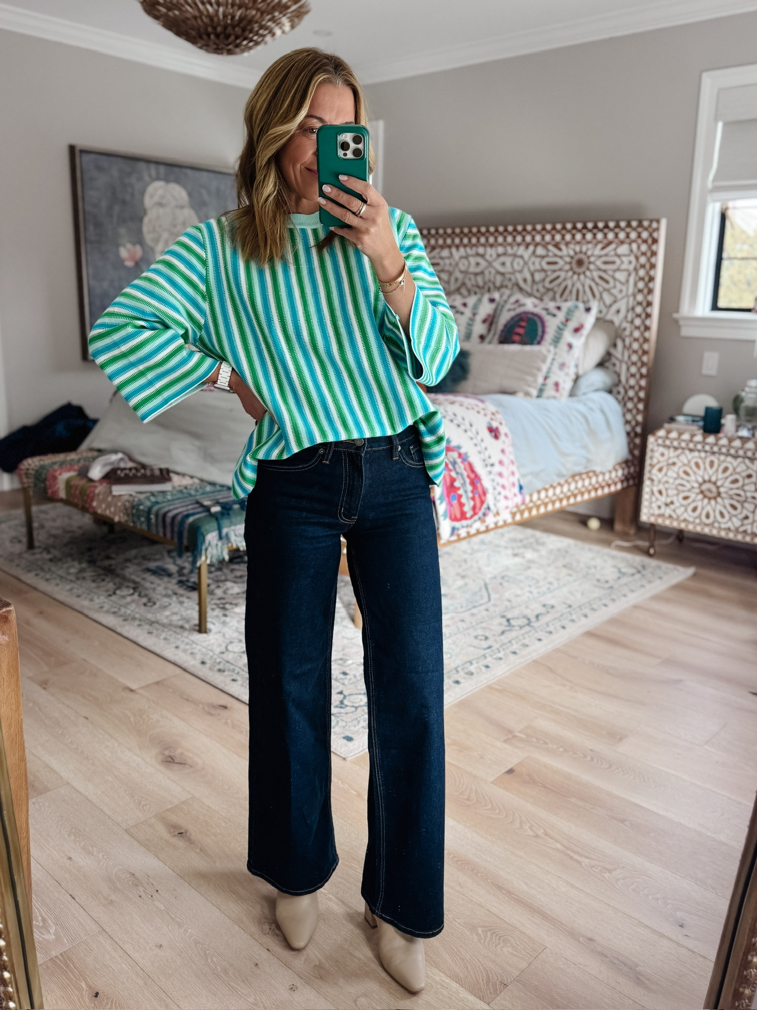  If your dark denim is feeling a little too serious, add a pop of color up top. Instant outfit lift, zero extra effort

 

#LTKootd #LTKmomlife #LTKOver40