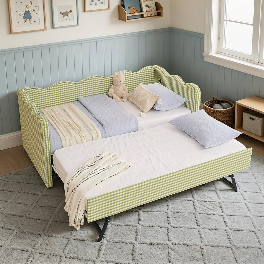 KEIKI Twin Size Upholstery Gingham Daybed with Trundle and USB, Green | Amazon (US)