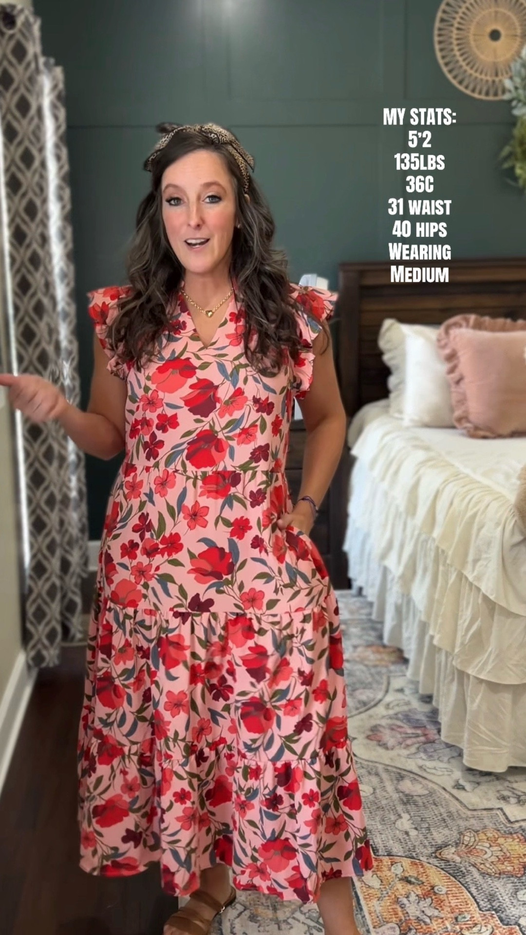 Floral Midi Dress 😍

Midi dress, midi dress outfit, vneck midi dress, midi dress with sleeves, floral midi dress, midi dress for women, ootd

#LTKootd #LTKgrwm #LTKOver40