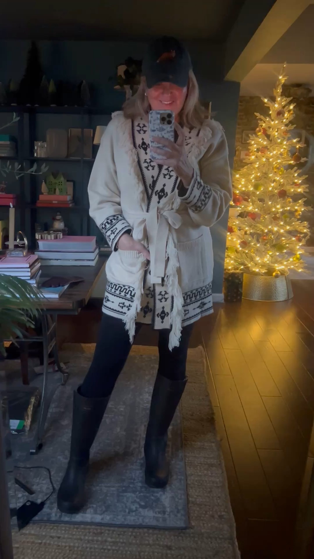 Ootd 
Wearing a m/l in sweater 

#LTKootd #LTKgrwm #LTKOver40