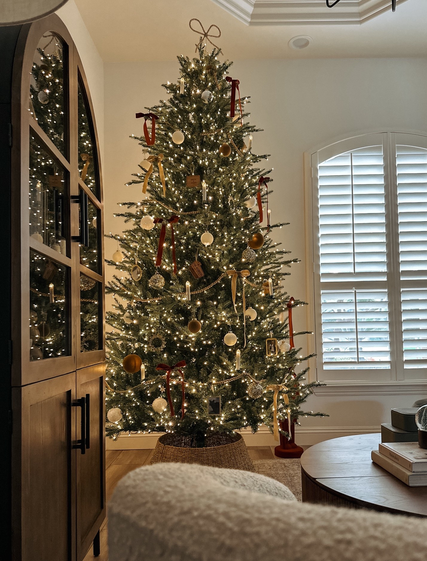 Christmas details ❤️

#LTKHome #LTKHoliday #LTKSeasonal