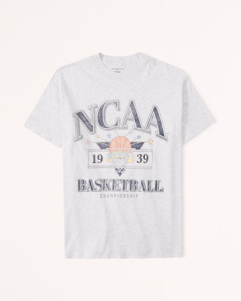 Oversized Boyfriend Vintage NCAA Graphic Tee | Abercrombie & Fitch (UK)