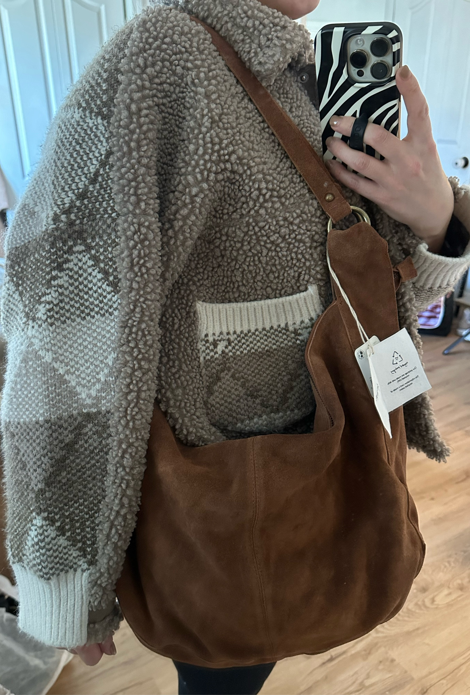 This bag is absolutely beautiful! It hits right at the perfect spot making it super comfortable to wear on your shoulder. I got the shade “rust” which is more of a chocolate brown color to me. 

#LTKHoliday #LTKSeasonal #LTKGiftGuide