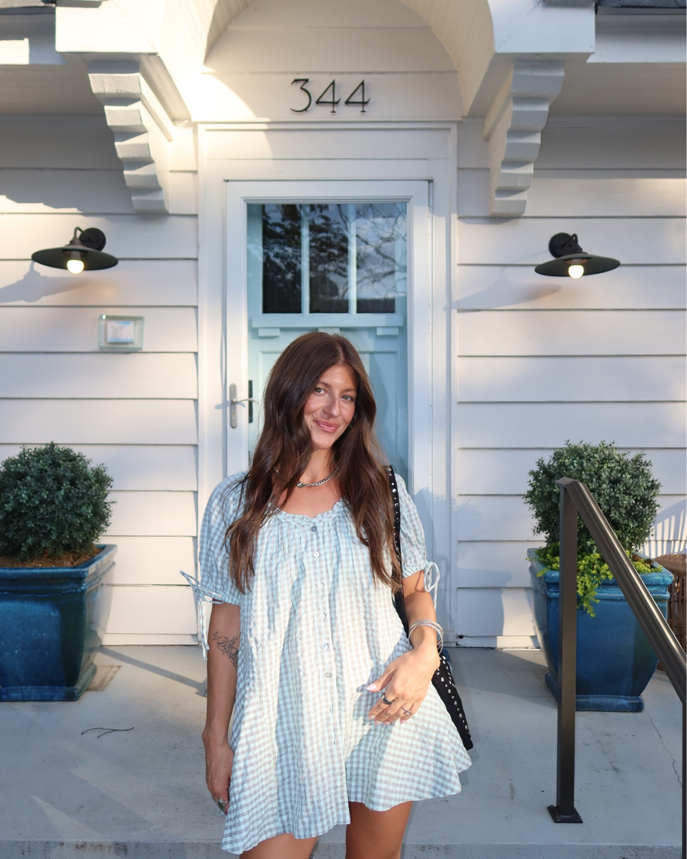 Wearing an xs! Love to wear over shorts, skirts or pants! @freepeople
#freepeoplepartner