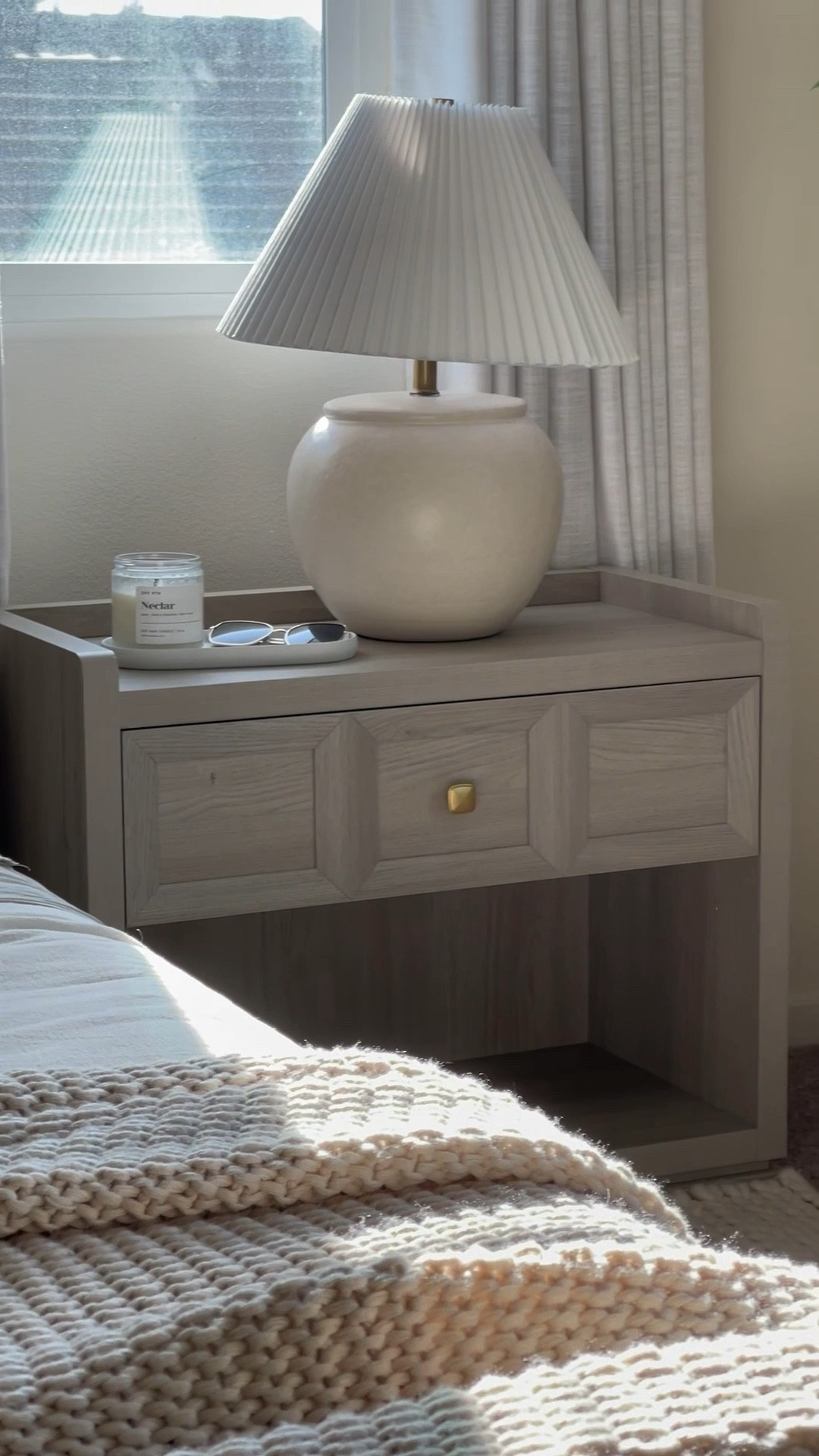 Say goodbye to clutter! 
Loving my new Nightstands from @Sicotas
Functional, stylish, and the gray white oak finish is everything! #NightstandGoals #InteriorDesign

Link in bio or comment SHOP for a direct link.