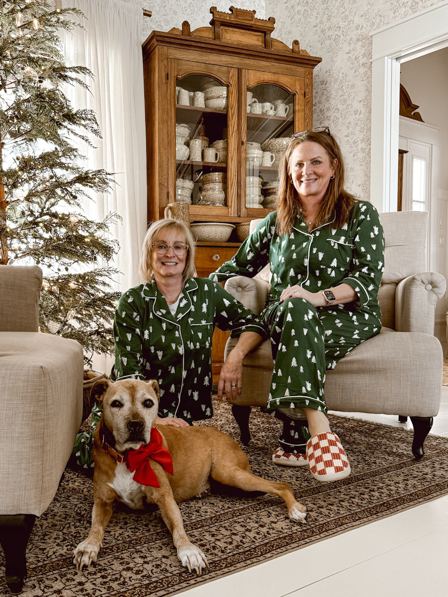 These Joyspun two-piece pajama sets from @Walmart are so soft and comfortable. I rounded up a bunch of other options from Joyspun for all of your holiday lounging!!  

 #LTKHoliday #LTKootd #LTKMidsize