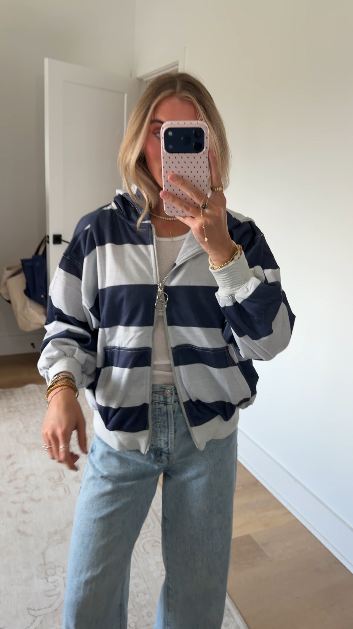 Amazon size small Womens Striped Zip Up Hoodie Oversized Sweatshirt
Casual, Oversized, Long Sleeve, Grunge Y2K Streetwear, Fall Outerwear

#LTKootd #LTKSaleAlert #LTKSeasonal