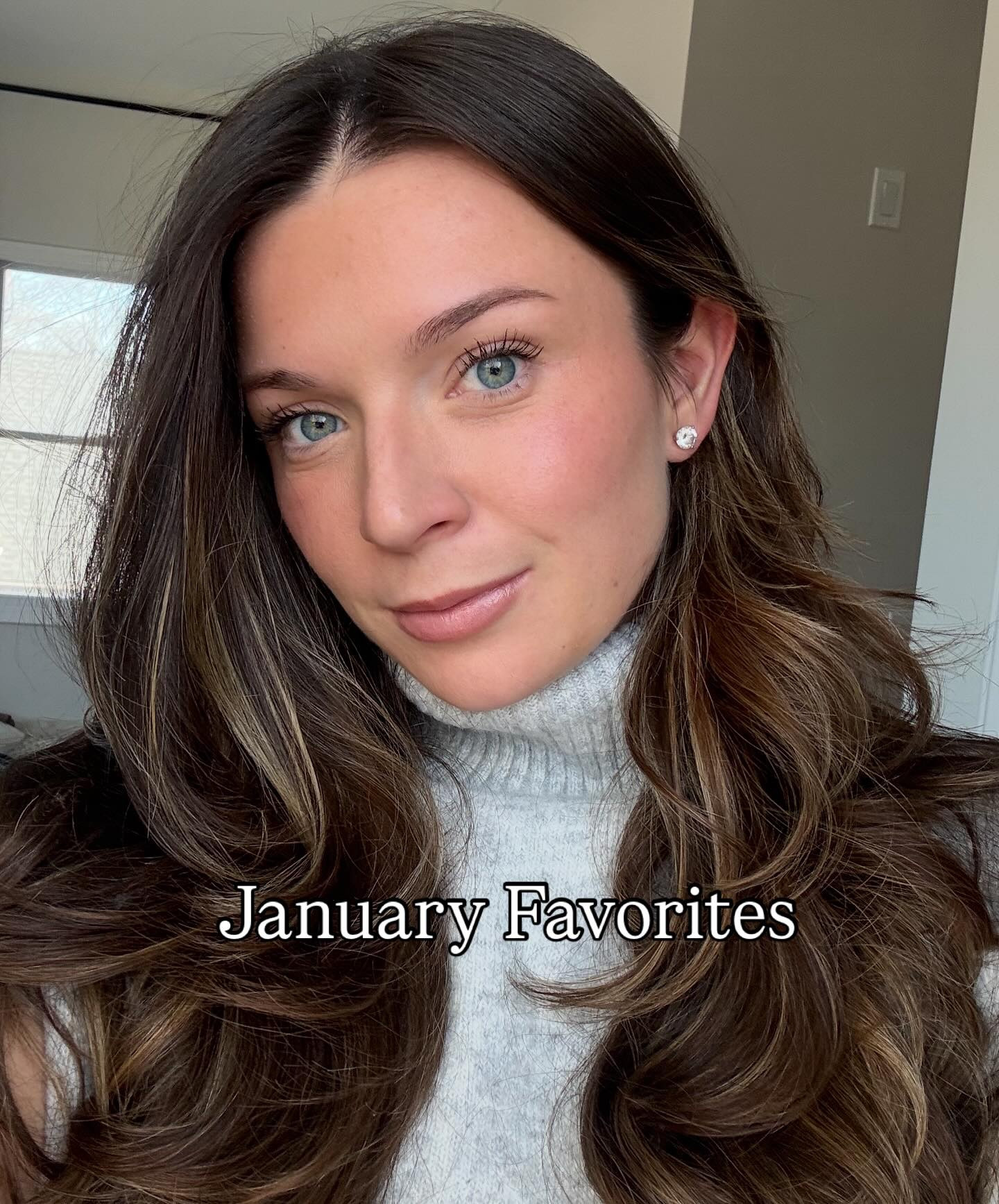Round up of Janaury favorites. 
Comment SHOP for links or head to my LTK in bio!
1. @zoskinhealth polish - one of my favorites right now.
2. Brown Sherpa- most shopped this month
3. @phlur perfume and @cyklarofficial body oil after the shower. I mix this in with my moisturizer 
4. Affordable fur jacket 
5. Best fitting Abercrombie jeans
6. Oversized sweaters 
7. $15 Amazon sunglasses 
8. More face masks- this one is overnight 
9. This makeup brings skin back to life in winter