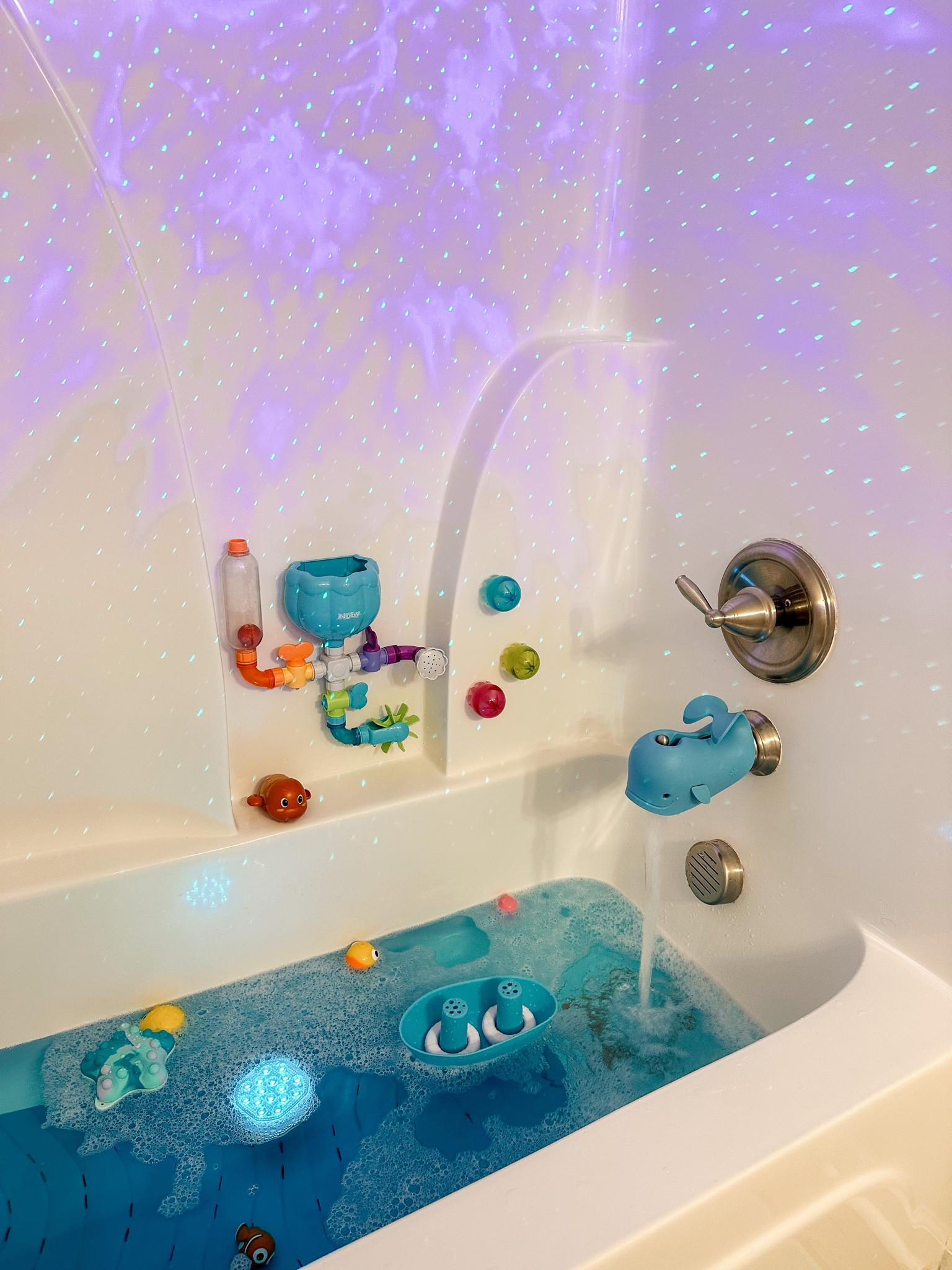 Bath toys 