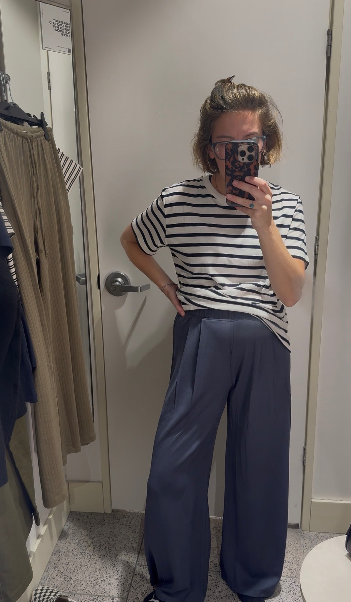 HM try on - 20 weeks pregnant 
Tshirts and pants I sized up to a medium to fit the bump. I would go normal size if not expecting. 

#LTKhaul #LTKBump #LTKootd