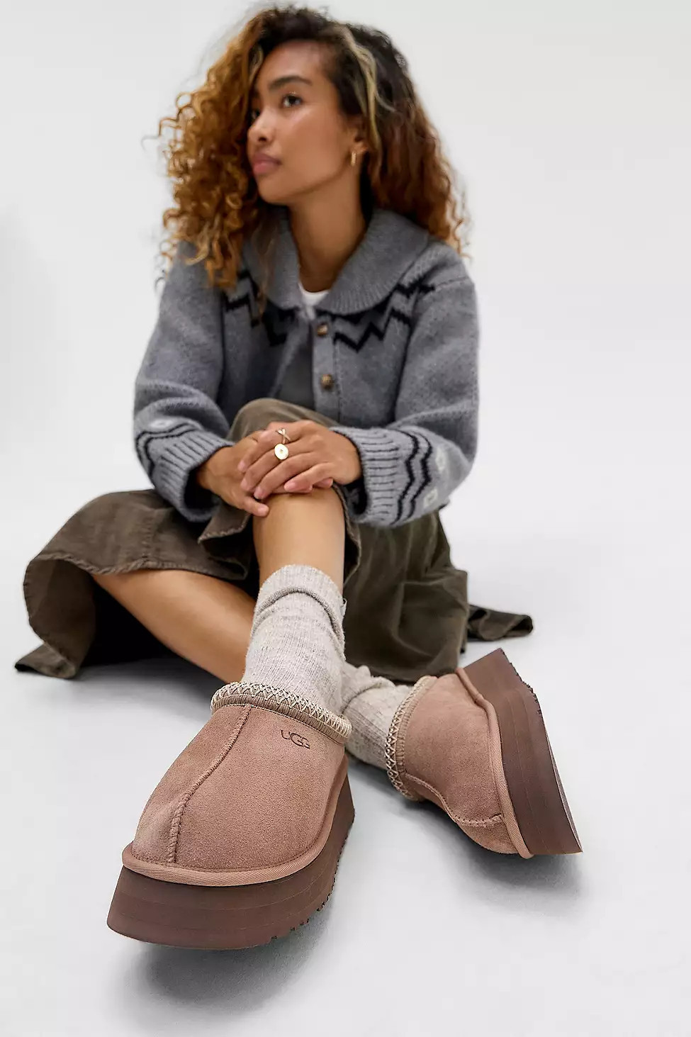 UGG Rocky Oak Tazz Slippers - Brown UK 6 at Urban Outfitters | Urban Outfitters UK