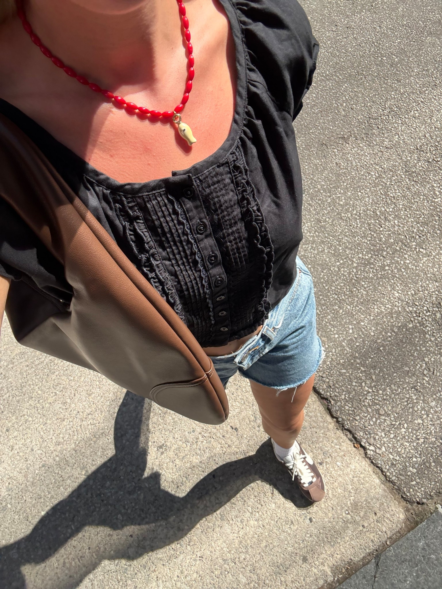 ootd in the city! 🐟 bag is elli studios 