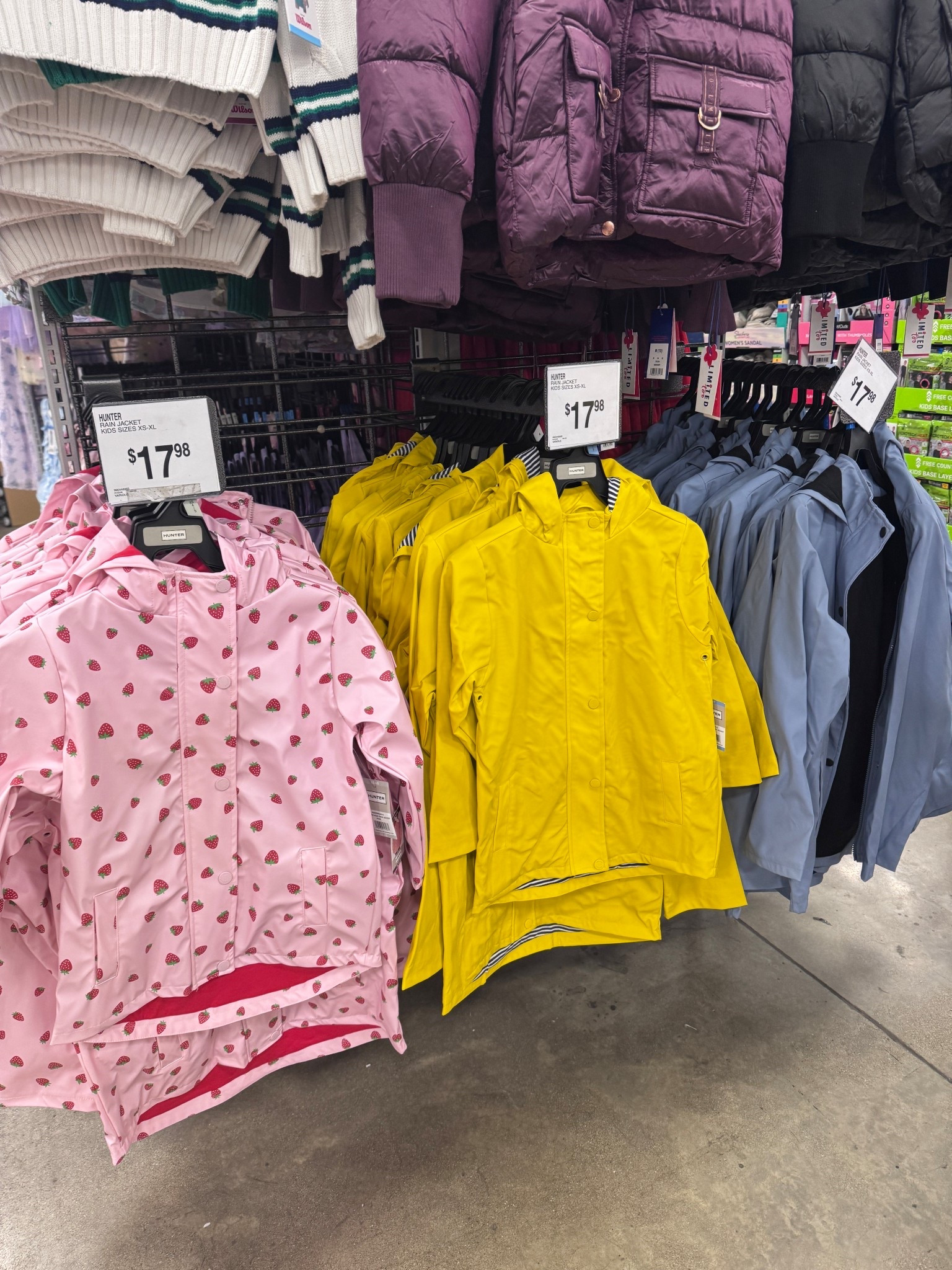 Hunter Raincoats for kid’s from Sam’s Club.



#LTKKids #LTKBaby