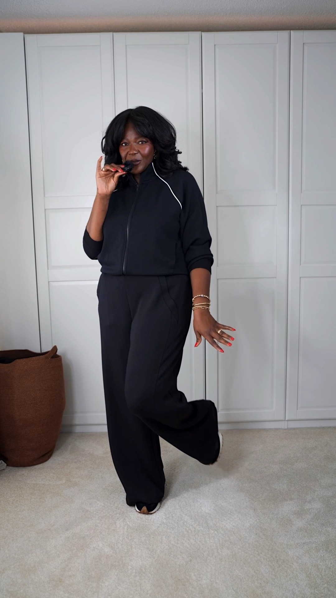  I love that a lot of @spanx products can be mixed and matched. Love this jacket! I am wearing a 1x  #spanxpartner @spanx  

#LTKFallSale #LTKPlusSize #LTKSaleAlert