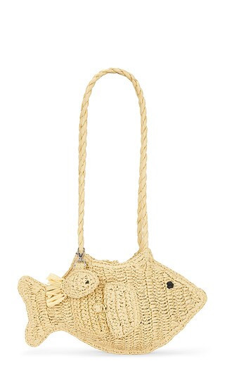 Damson Madder Raffia Fish Bag With Bag Charm in Neutral. | Revolve Clothing (Global)