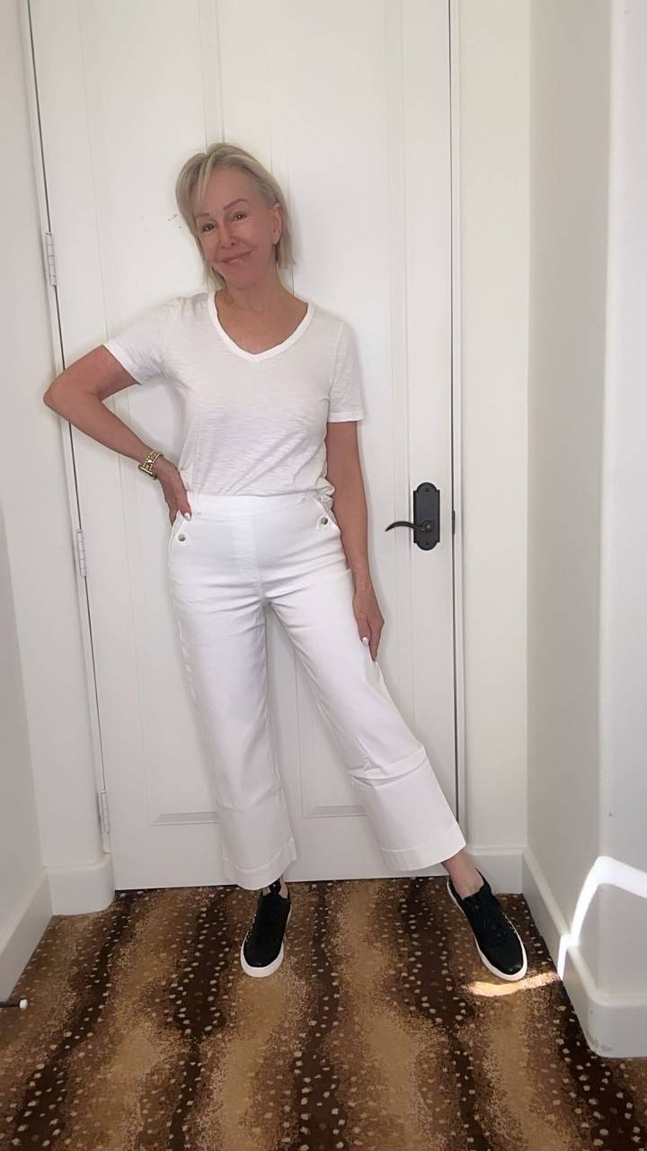 Spanx sale extended. Are you cruising this winter or just buy them now for next spring. You won’t regret it! 
#croppants #sailorpants #whitepants
#spanx #tummycontrol #buttlifter 