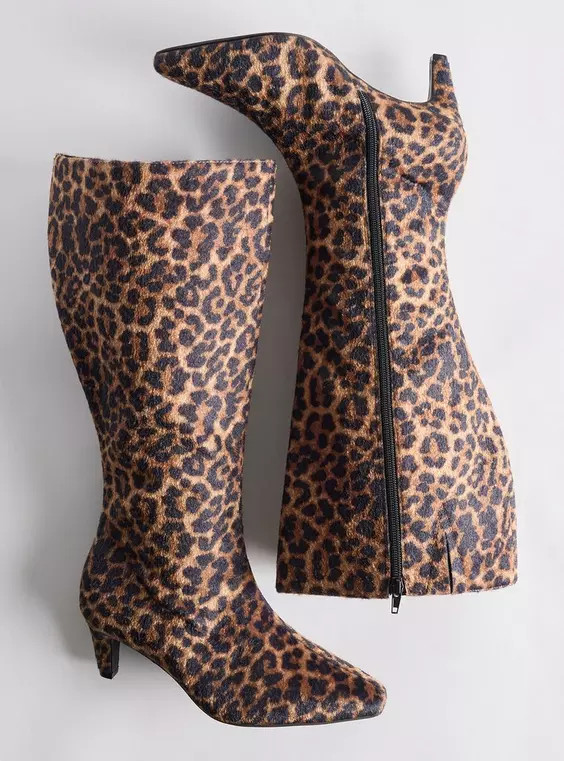 Wide Kitten Heel Knee Boot (WW) in Black - Wide Width & Wide Calf | Torrid (US & Canada)