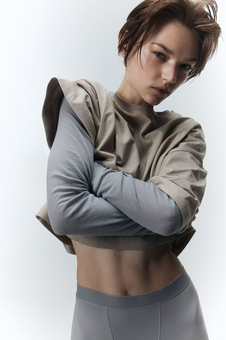 Oversized Tee - Round neck - Short sleeve - Light greige - Ladies | H&M AU | H&M (AU)