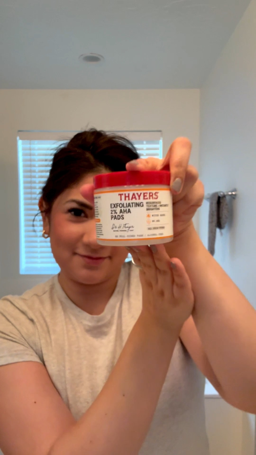 Unboxing my new @thayers Toner Pads and I’m already obsessed 👀✨
I got the Exfoliating 2% AHA Toner Pads and these are about to earn a permanent spot in my routine. 
These were gifted, but you already know I keep it honest 🤍
Have you tried toner pads yet?! Tell me which ones you’d choose 👇

#Thayers #ThayersAmbassador #TonerPads

#LTKselfcare