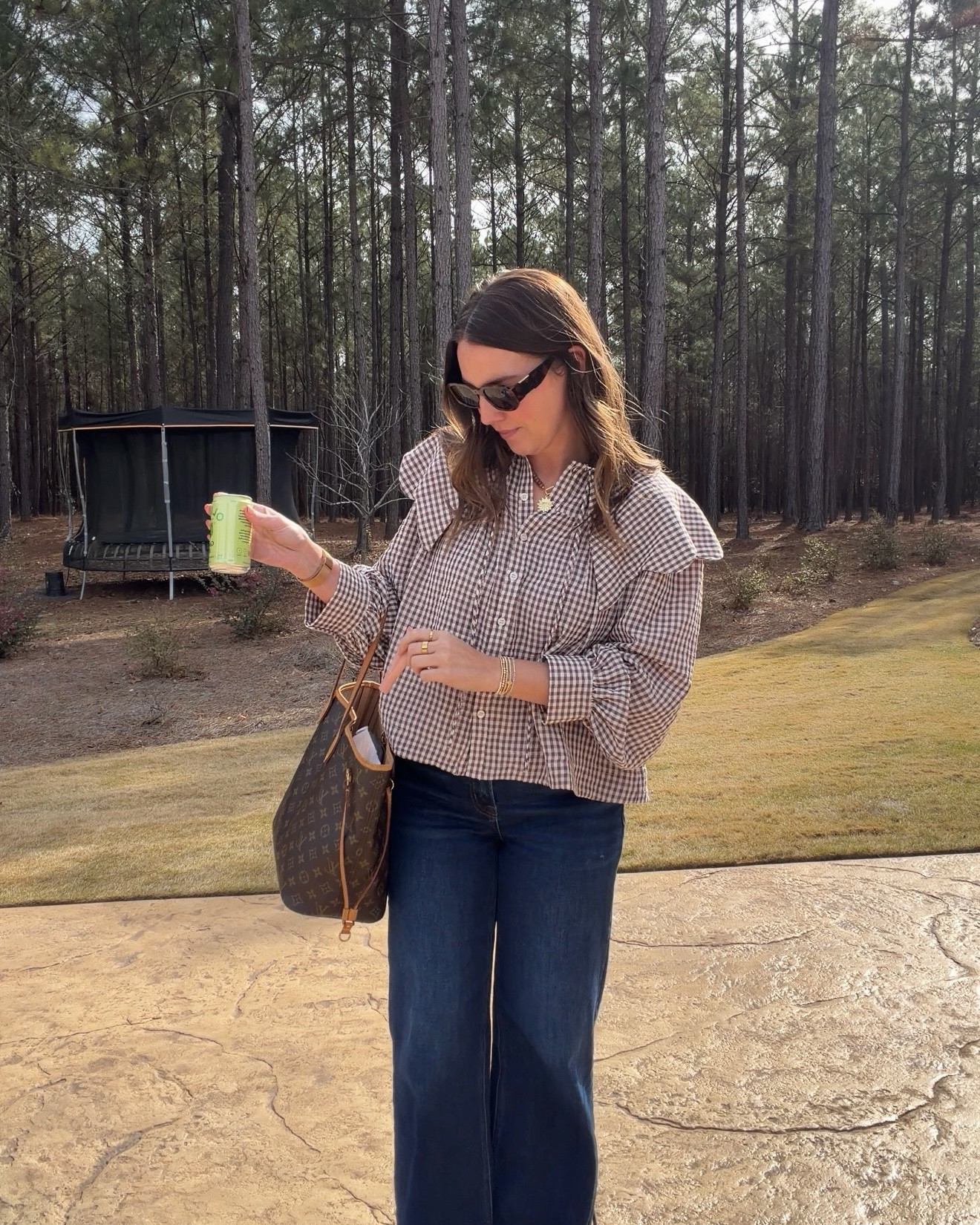My new favorite top from Karlie. Love the collar and brown gingham color. Perfect for a preppy look  Wearing a medium! 