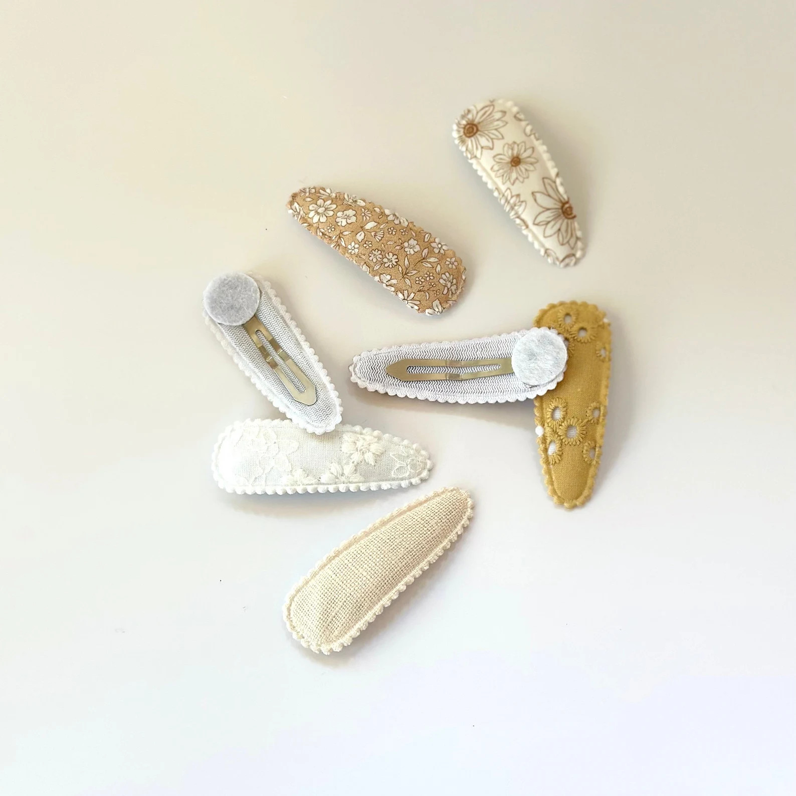 NEW! Fabric Snap Clips | Toddler Hair Clips, Baby Girl Hair Clips, Fabric Barrette, Fringe Clips,... | Etsy (US)