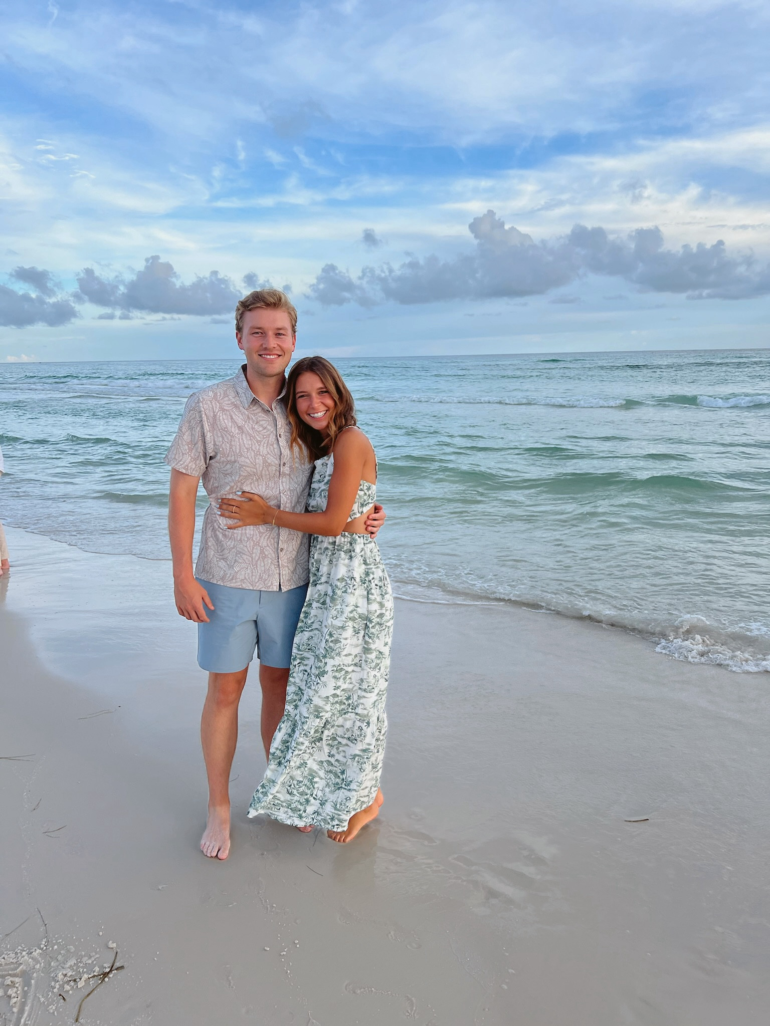 I think these might be my new favorite beach outfits of ours 🤗🤗

I added in the cutest heels I’ve been wearing this summer ON SALE! 

Dress XS 
Shorts 34 
Shirt LG

#LTKFindsUnder100 #LTKMens #LTKSeasonal