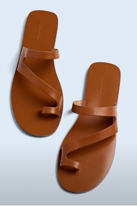 Comfy sandals 

#LTKFindsUnder100 #LTKxMadewell #LTKShoeCrush