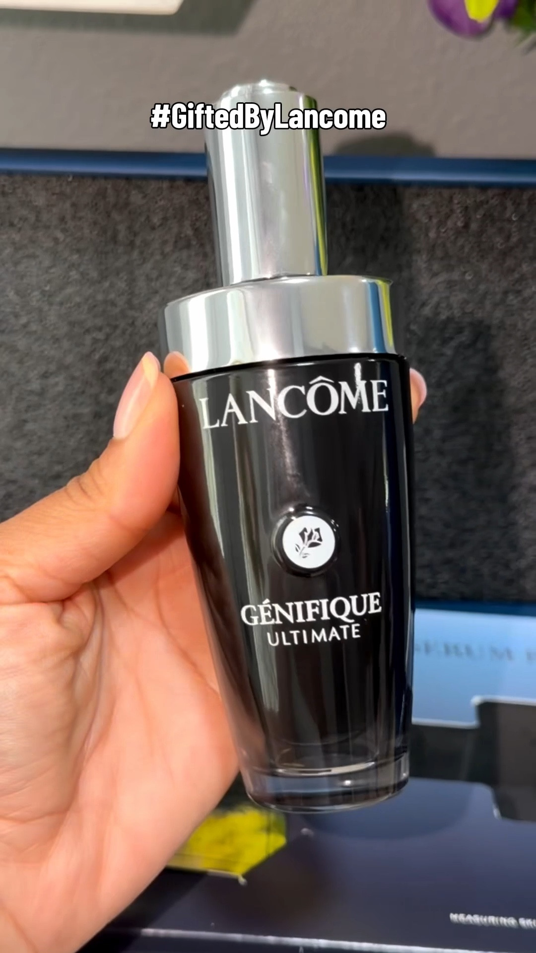 #GiftedbyLancome #LancomeSkincare #Genifique
No serum repairs better ✨
Also… cutest PR gift I’ve ever received 💖
Your skin barrier might be why your skin isn’t cooperating—and this is the reset.
Smoother, hydrated, and balanced after just one use of Génifique Ultimate from Lancôme.
@lancomeofficial
#GiftedbyLancome #LancomeSkincare #Genifique

#LTKmorningroutine #LTKgrwm #LTKselfcare