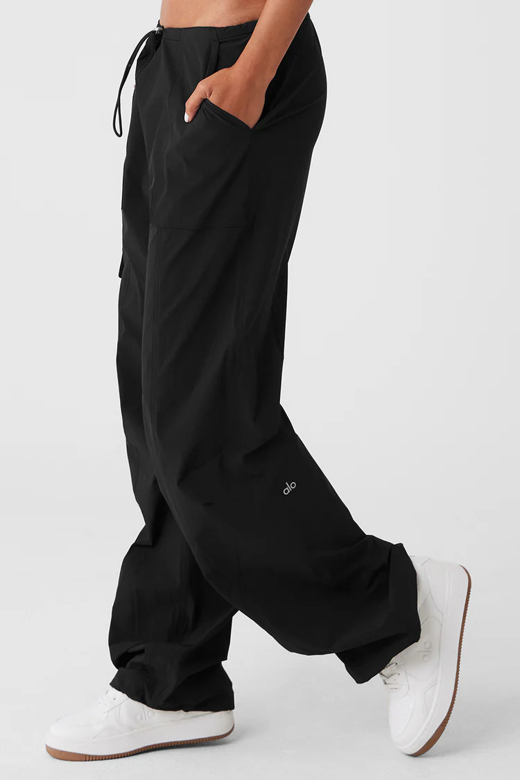 Megastar Cargo Pant | Alo Yoga