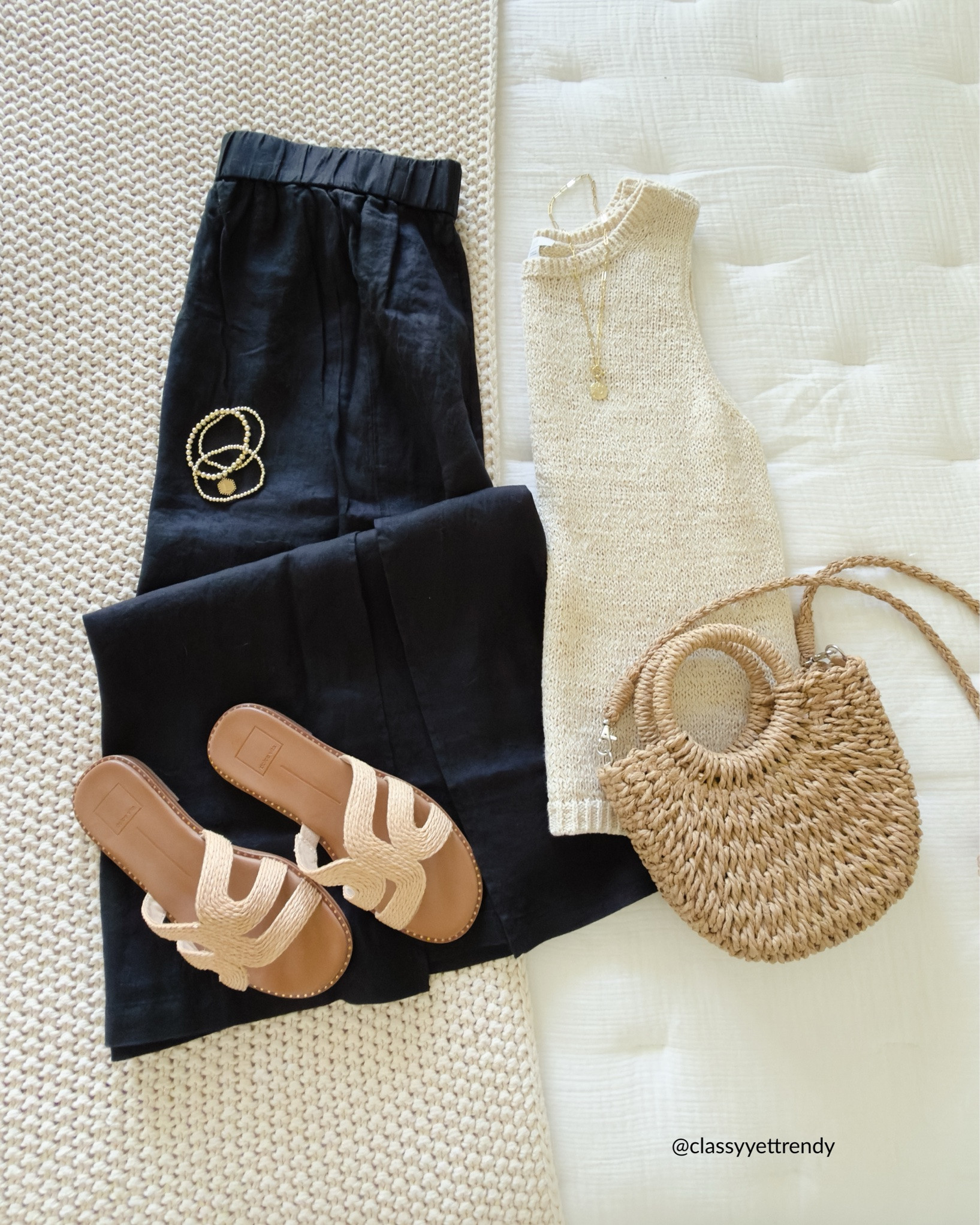 A week of hot climate summer outfits ☀️

#stylingtips #linenoutfit #summeroutfit #summerstyle #linen