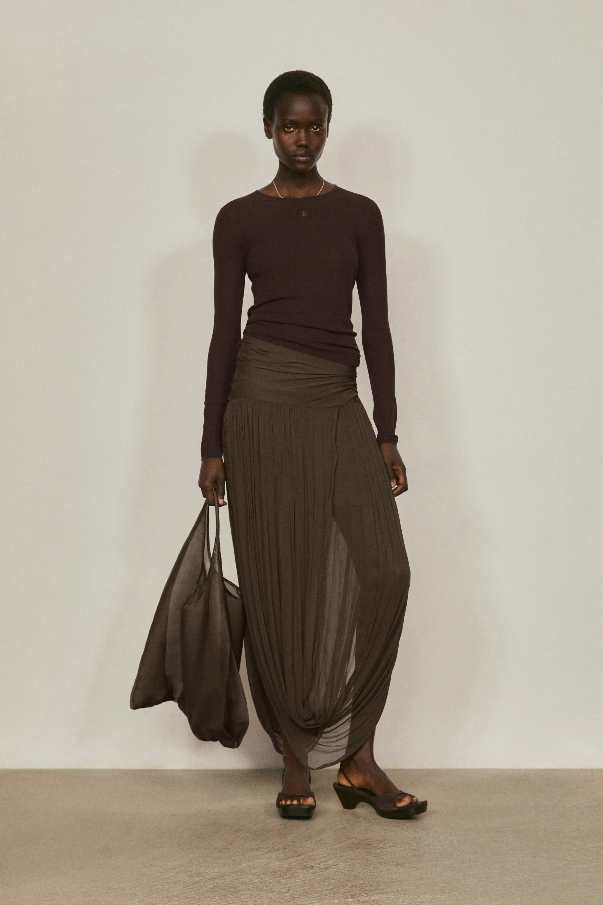 MIDI SKIRT WITH PUFF DETAIL - LIMITED EDITION | Massimo Dutti UK