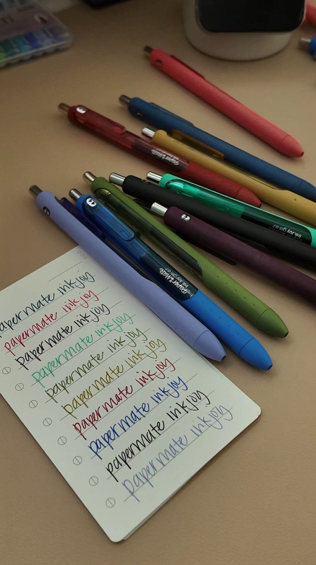 Pens + office supplies are my favorite! Found a few favorites @walmart recently! #walmartpartner 