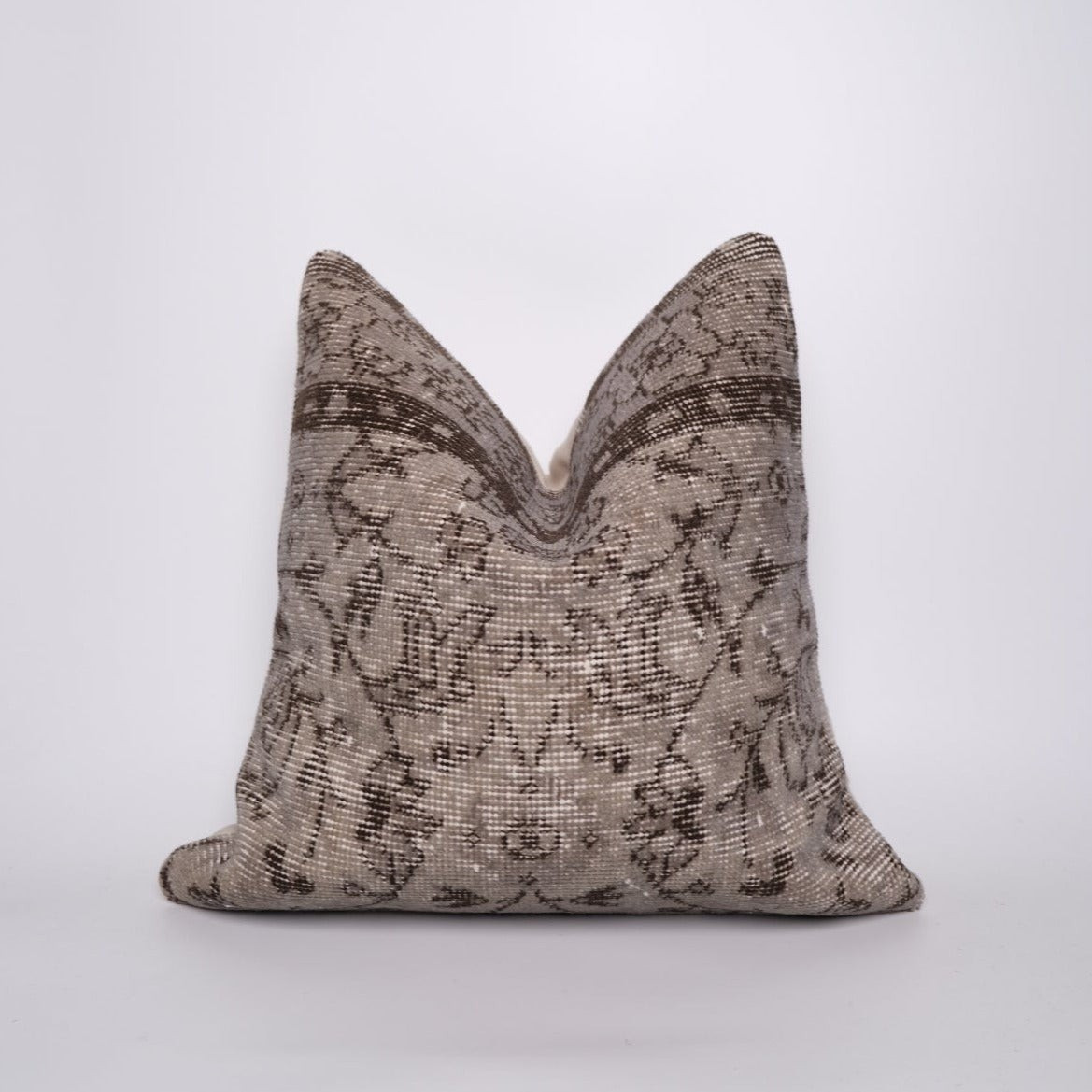 Kadri Turkish Vintage Rug Pillow No.2 | Twenty Third by Deanne (US)