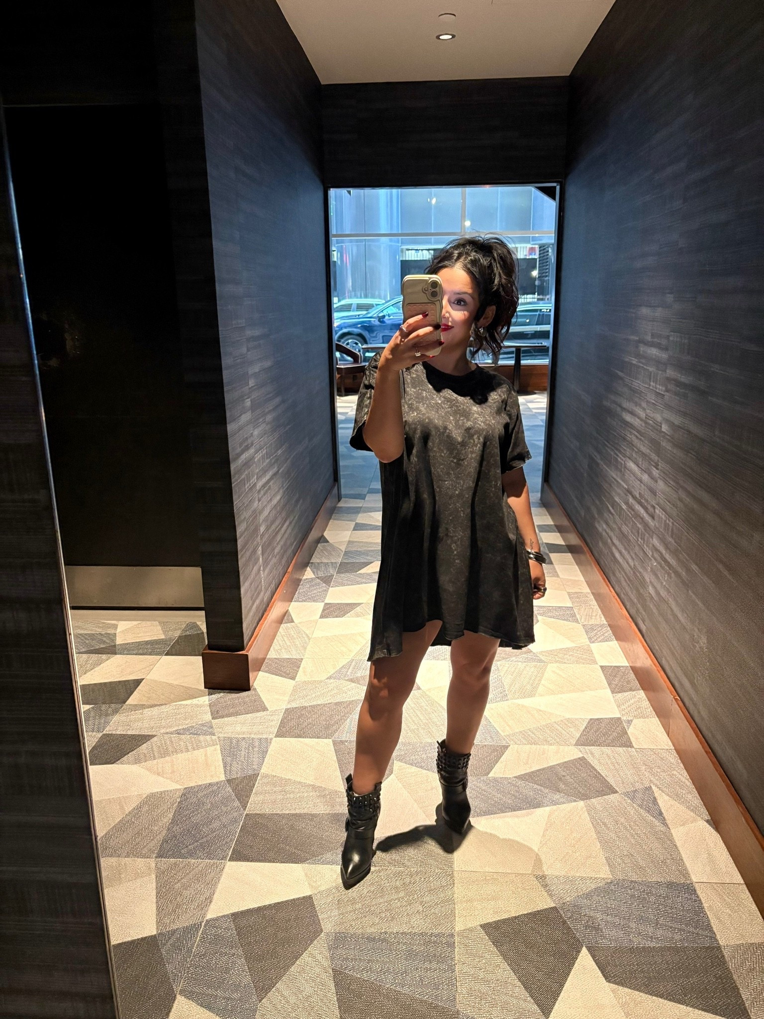 R&B concert outfit

#LTKSaleAlert #LTKootd #LTKvlog