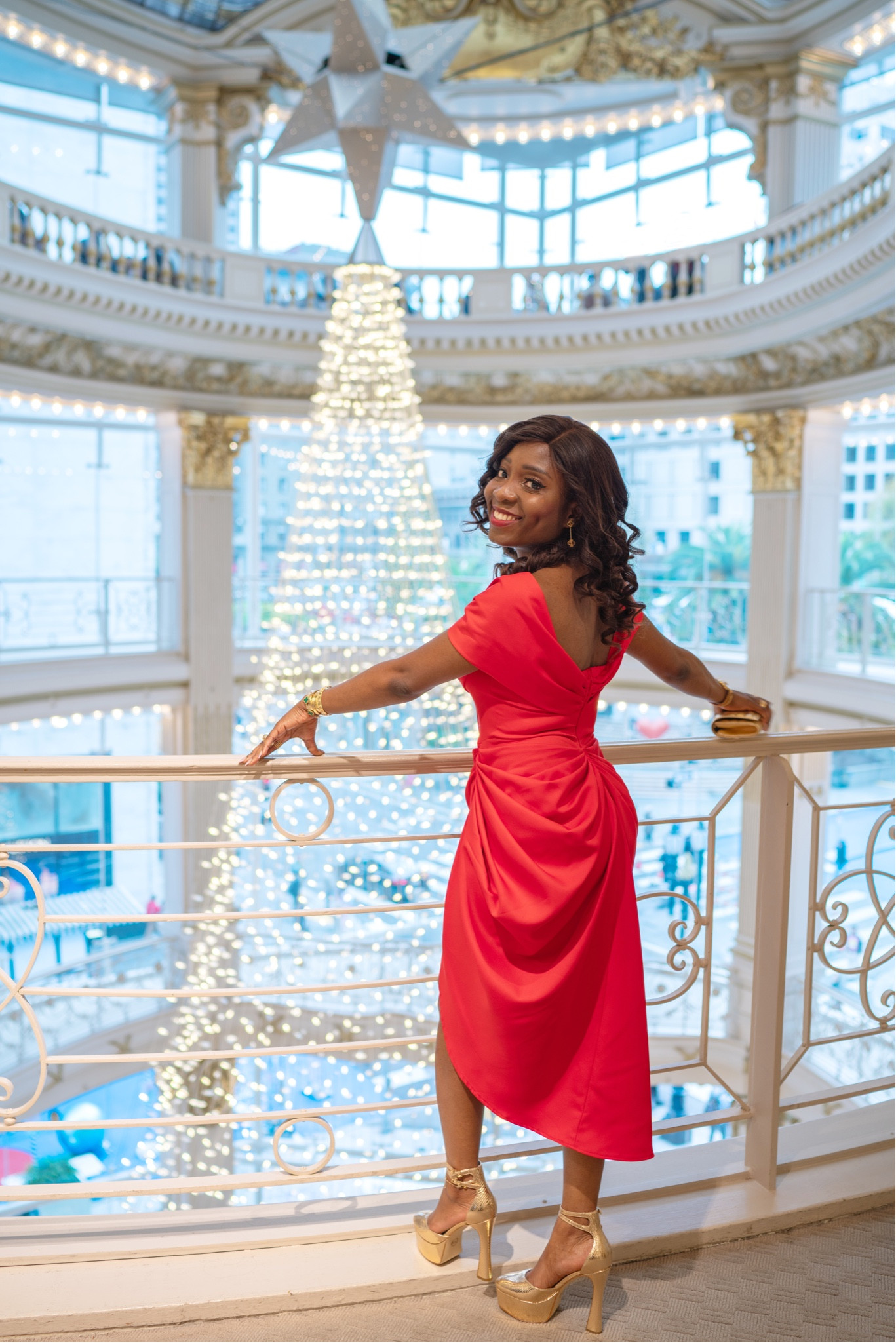 Wishing you all a joyous Christmas filled with warmth, laughter, and the company of loved ones. May the holiday season bring you moments of peace and reflection, and may the new year ahead be filled with success and prosperity. Merry Christmas to each one of you!” ❤️🎄💃🏾

#LTKstyletip #LTKGiftGuide #LTKSeasonal
