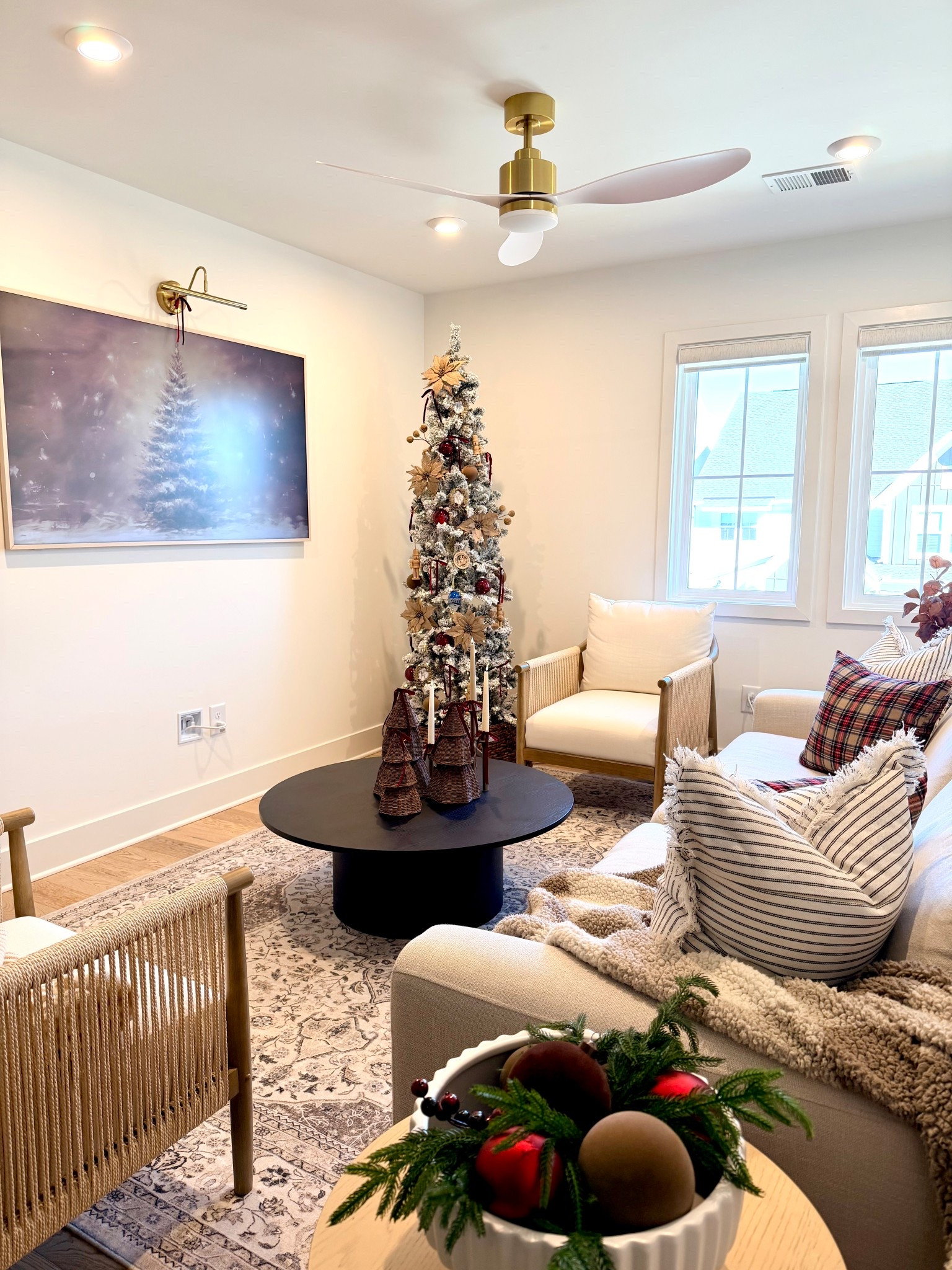 Can we just say this loft screams come on in and grab a blanket and turn on a Christmas movie. I absolutely love this space and can’t wait to enjoy it with my kiddos. 

#LTKHome #LTKHoliday #LTKFindsUnder50