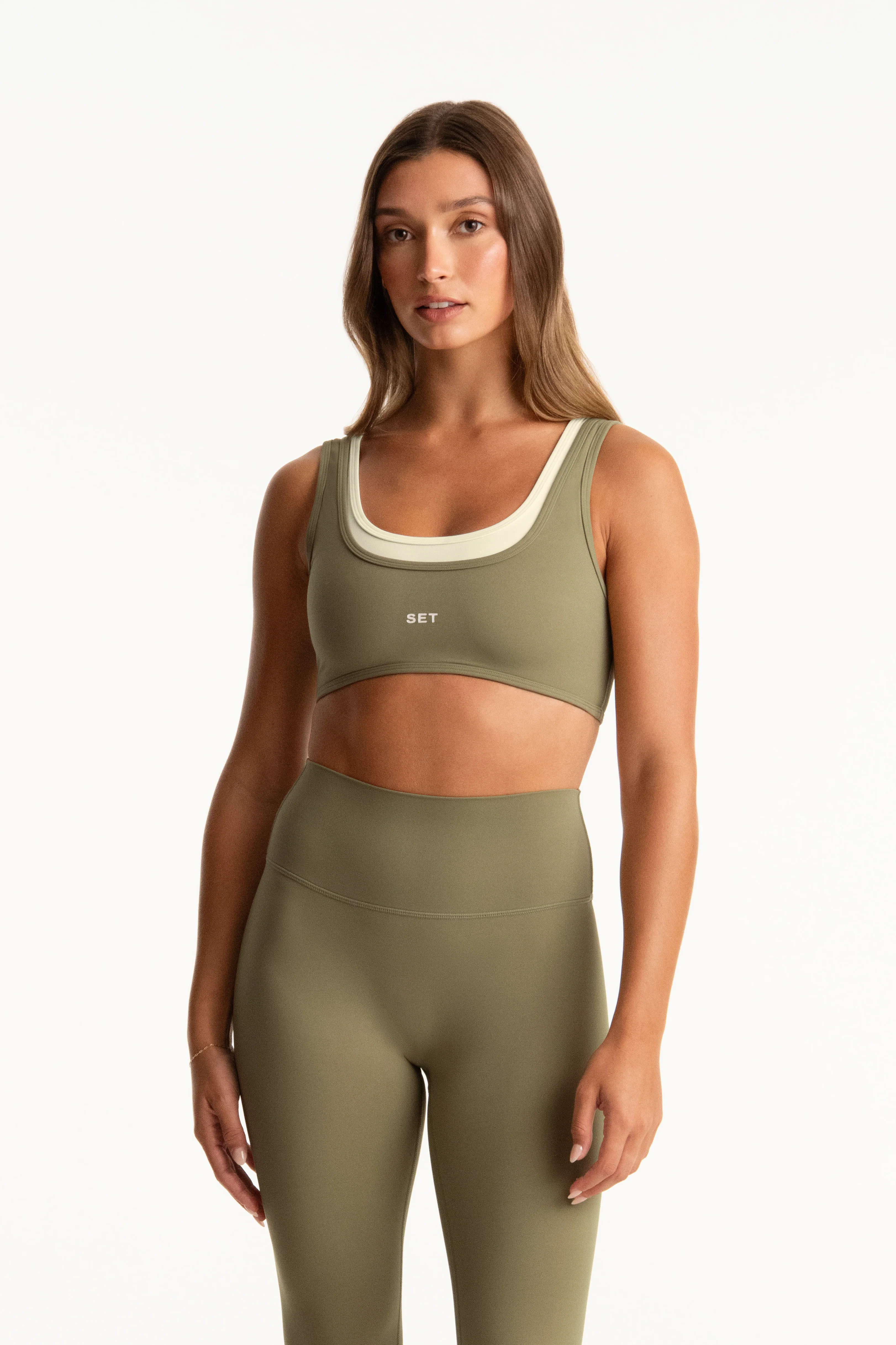 AIRLUXE™ BREATHE PARKE LAYER SCOOP BRA - BEACHGRASS | SET Active