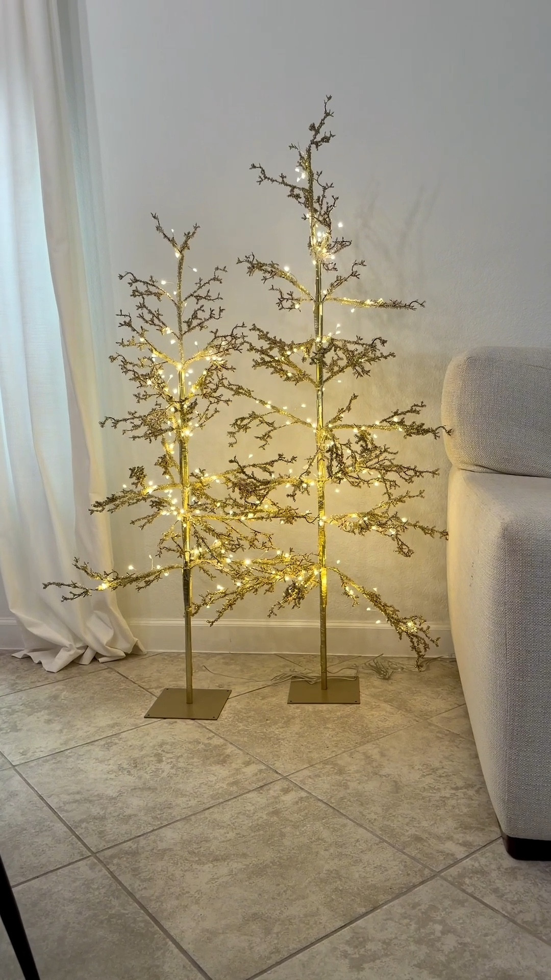 The most gorgeous twinkling trees for your home! Love that these are indoor or outdoor. 

#LTKHoliday #LTKSeasonal #LTKCyberWeek