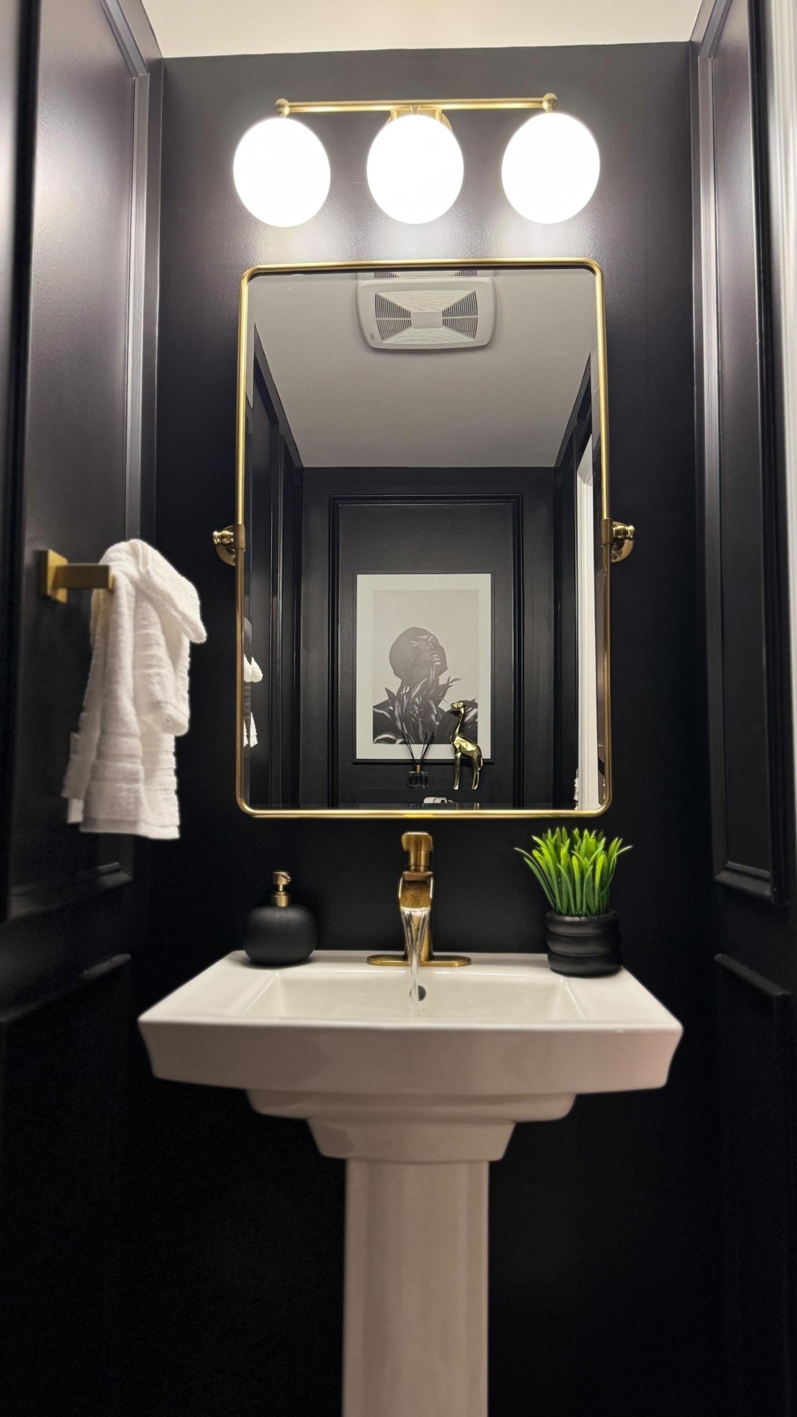 Black is BOLD 🖤. Black is timeless ✨. Black is beautiful. 

In honor of Black History Month✊🏾🖤👑, we transformed this powder room from plain to powerful, proving that dark, moody spaces can be just as vibrant and elegant. The rich black walls, paired with luxurious gold accents, create a sophisticated and modern aesthetic. From a blank canvas to a stunning statement, this space is now a true showstopper.

Designed and decorated by @signaturesbykay 
Contractor @renovaconstructionllc 

#BlackIsBeautiful #BoldInteriors #LuxuryDesign #PowderRoomGoals #InteriorInspo #ModernPowderRoom #LuxuryHomeDecor #BlackBathroomDesign #GoldAccents #HomeRenovation #InteriorDesignTrends #MoodyInteriors #PowderRoomMakeover #signaturesbykay