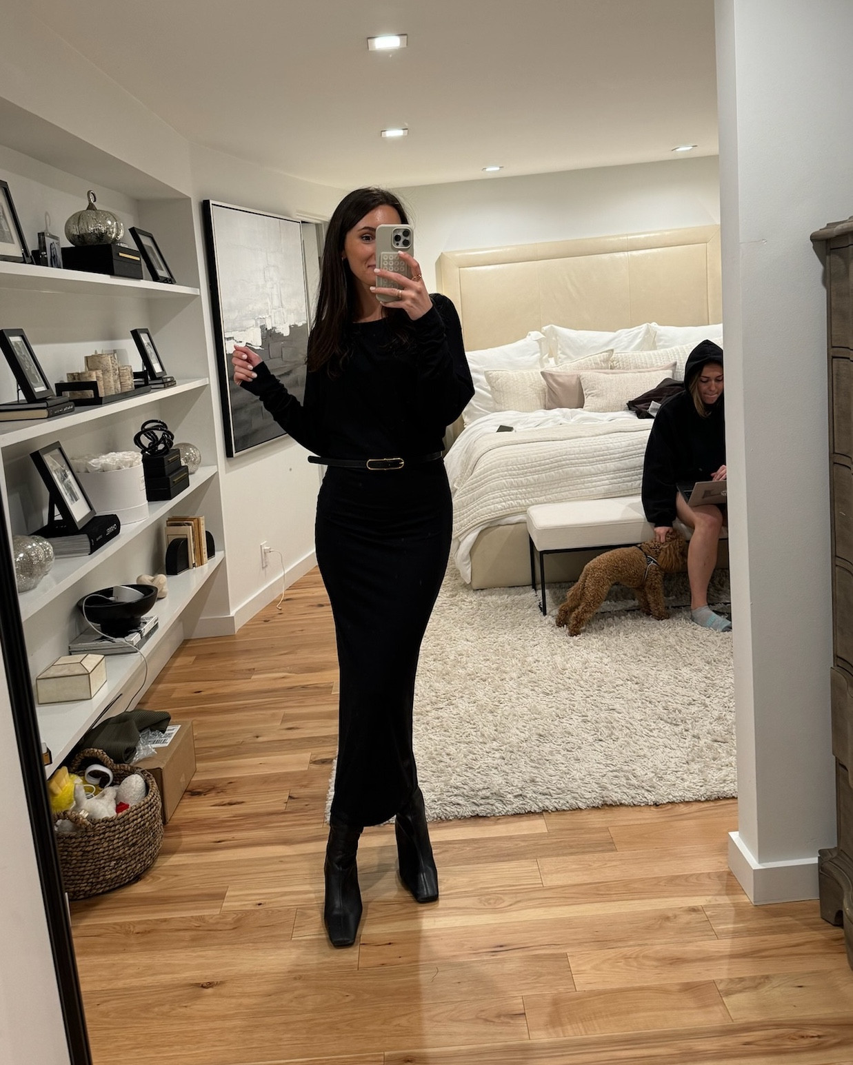 COMFY AND STUNNING 
@aritzia
#aritzia