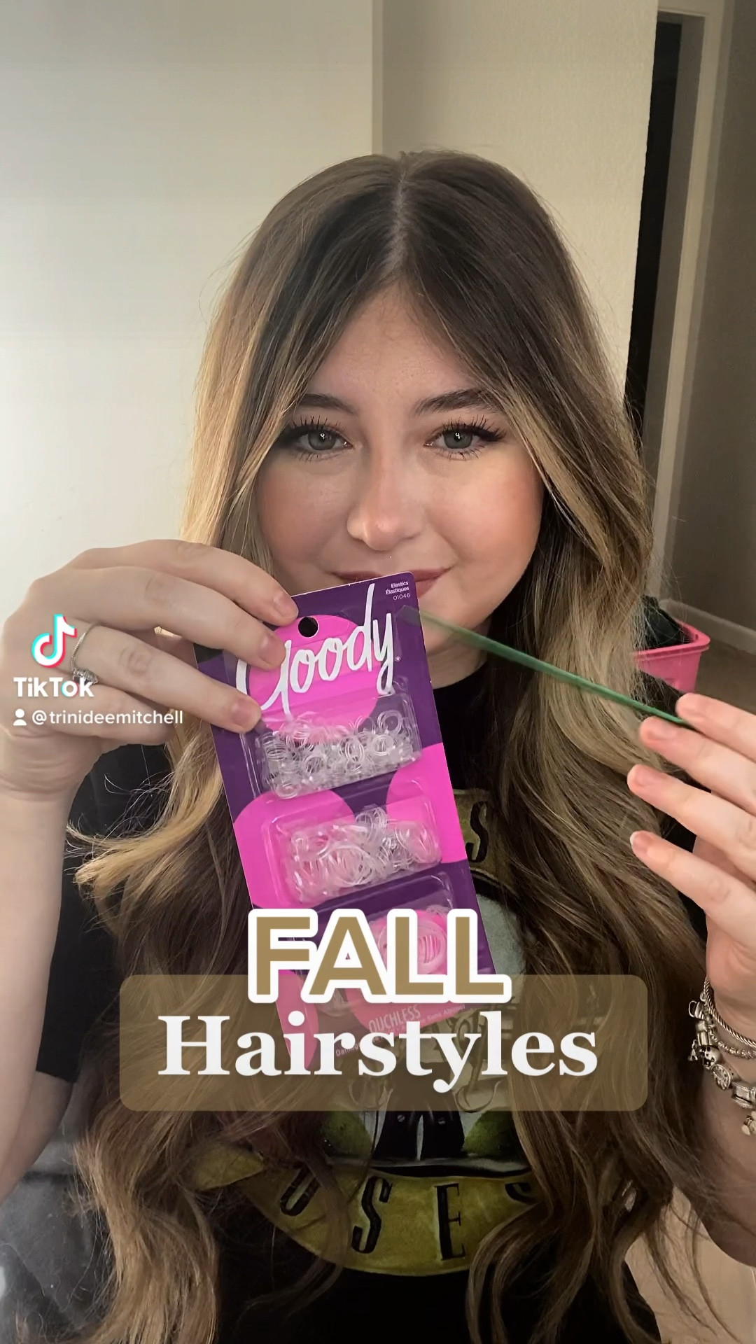 Easy fall hairstyles

#LTKHoliday #LTKbeauty #LTKHalloween