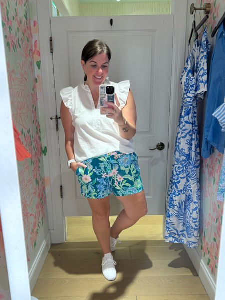 I am a sucker for Lilly shorts and this pattern is so good! This pattern is one you can wear now and will take you into fall! The shorts run TTS and they are so comfortable! The top also runs TTS, it comes in 3 color options and it would be super cute styled so many ways! 

#LTKstyletip #LTKSeasonal #LTKmidsize