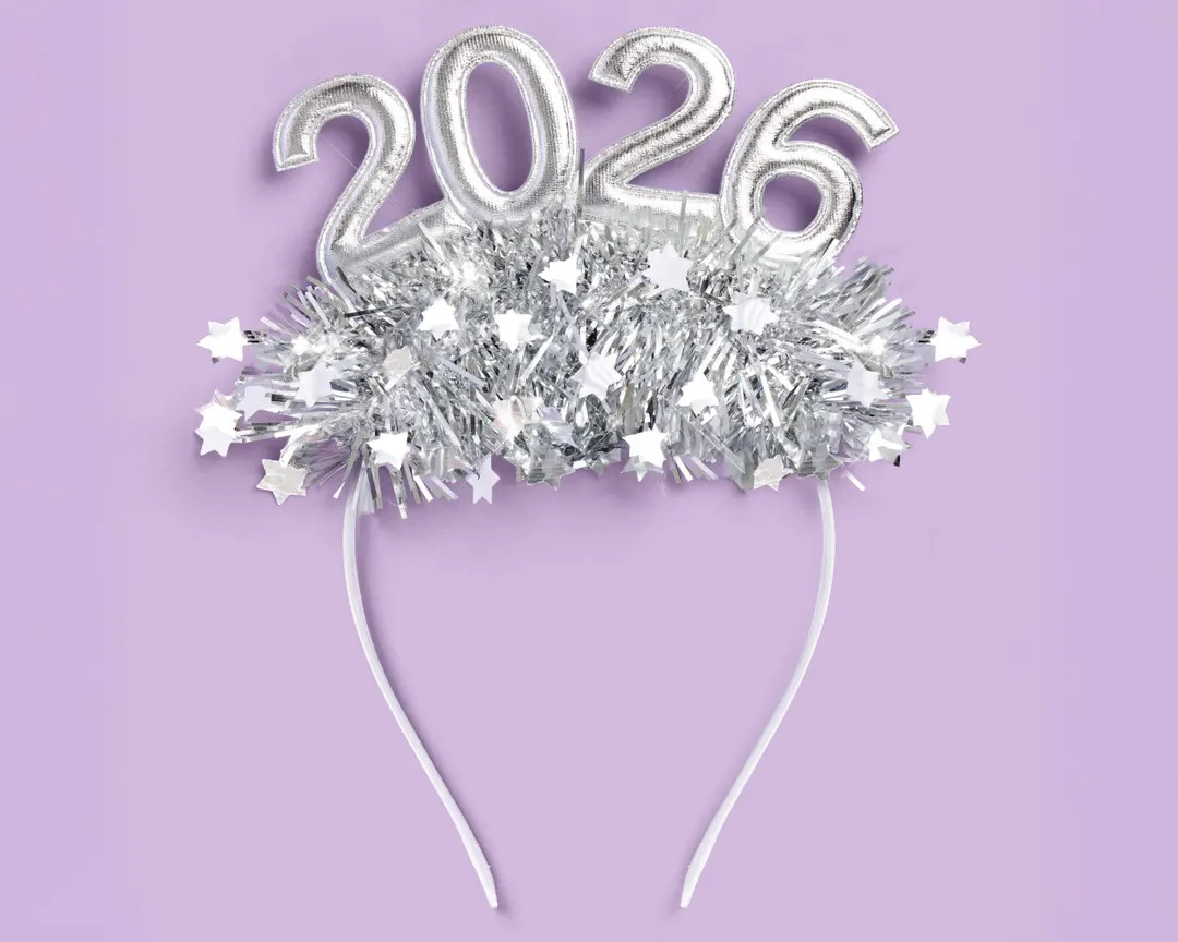 xo, Fetti 2026 Tinsel Headband | Silver New Years Eve Headband, Nye Party Accessory, Glitter Tins... | Etsy (US)