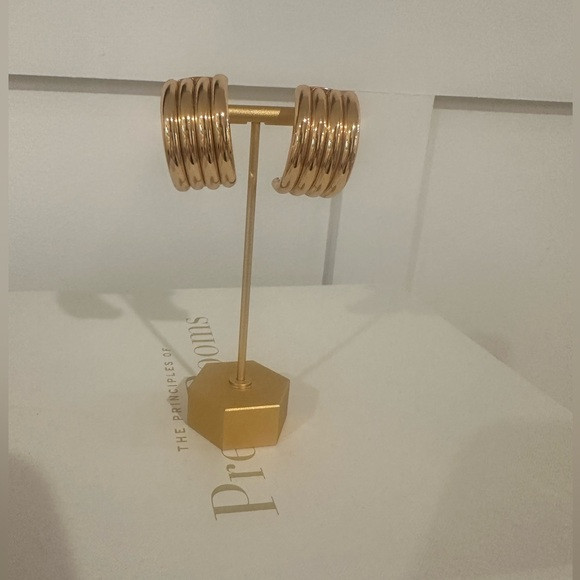 Heaven Mayhem Aria Gold Earrings | Poshmark