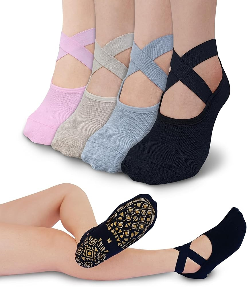 RATIVE Anti Slip Non Skid Barre Yoga Pilates Hospital Socks with Grips for Mens Womens | Amazon (US)