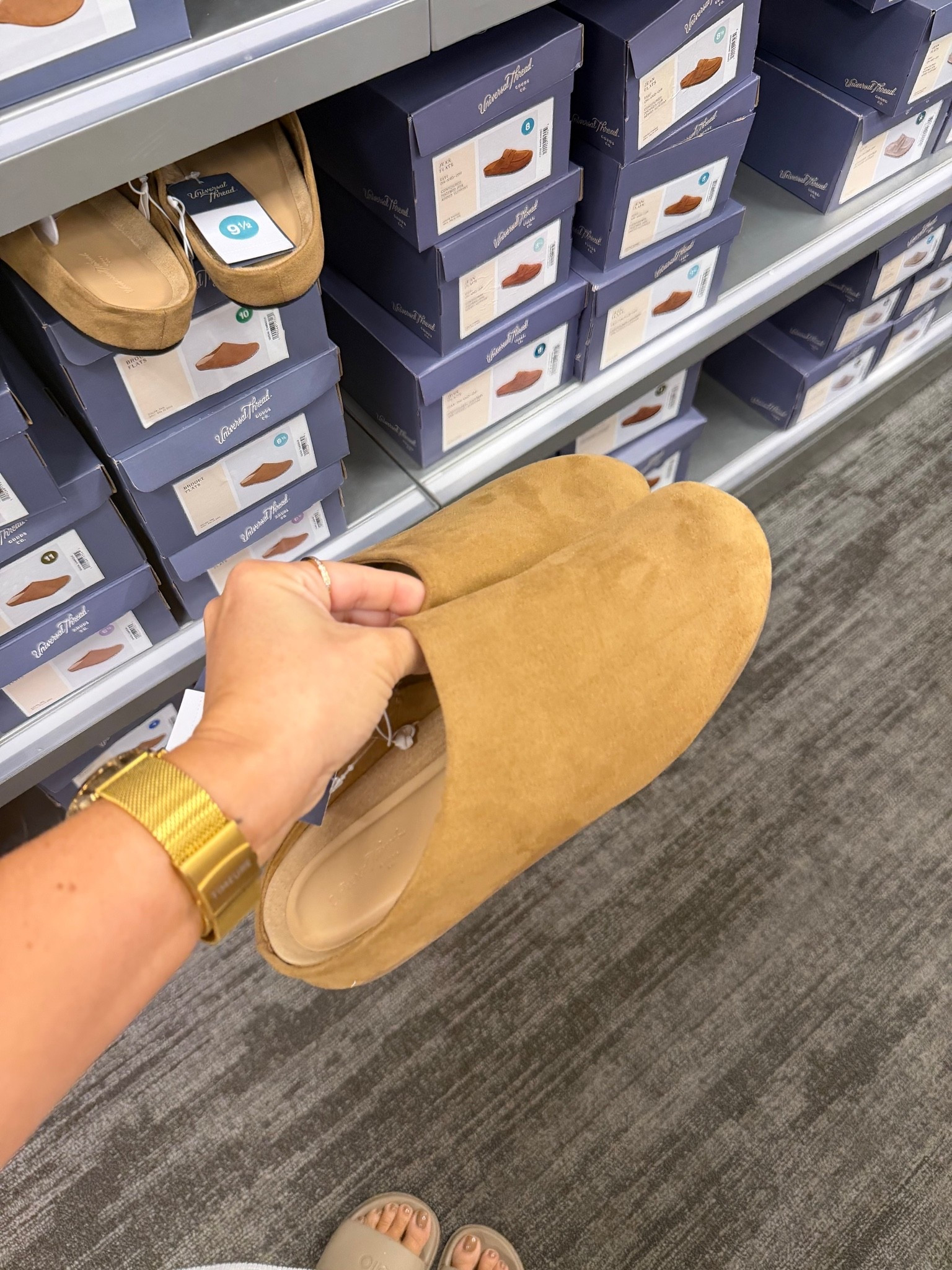 Neutral clogs for fall 🍂

#LTKootd #LTKmomlife #LTKSeasonal