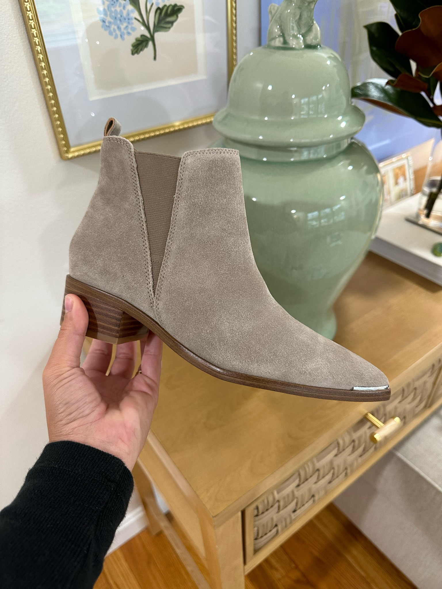 Fall boots

#LTKSeasonal #LTKstyletip #LTKshoecrush