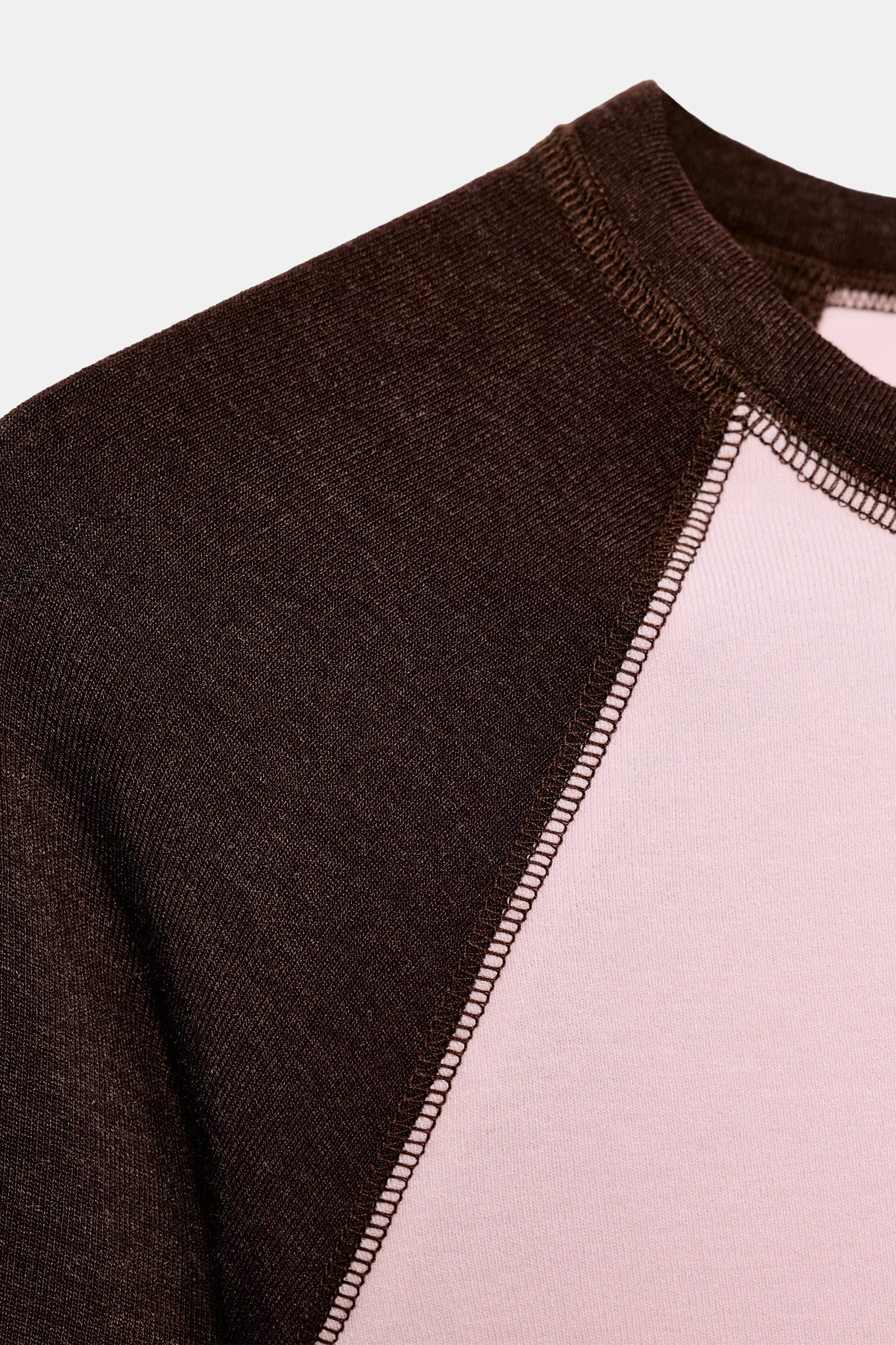 CONTRASTING RAGLAN T-SHIRT | Zara US