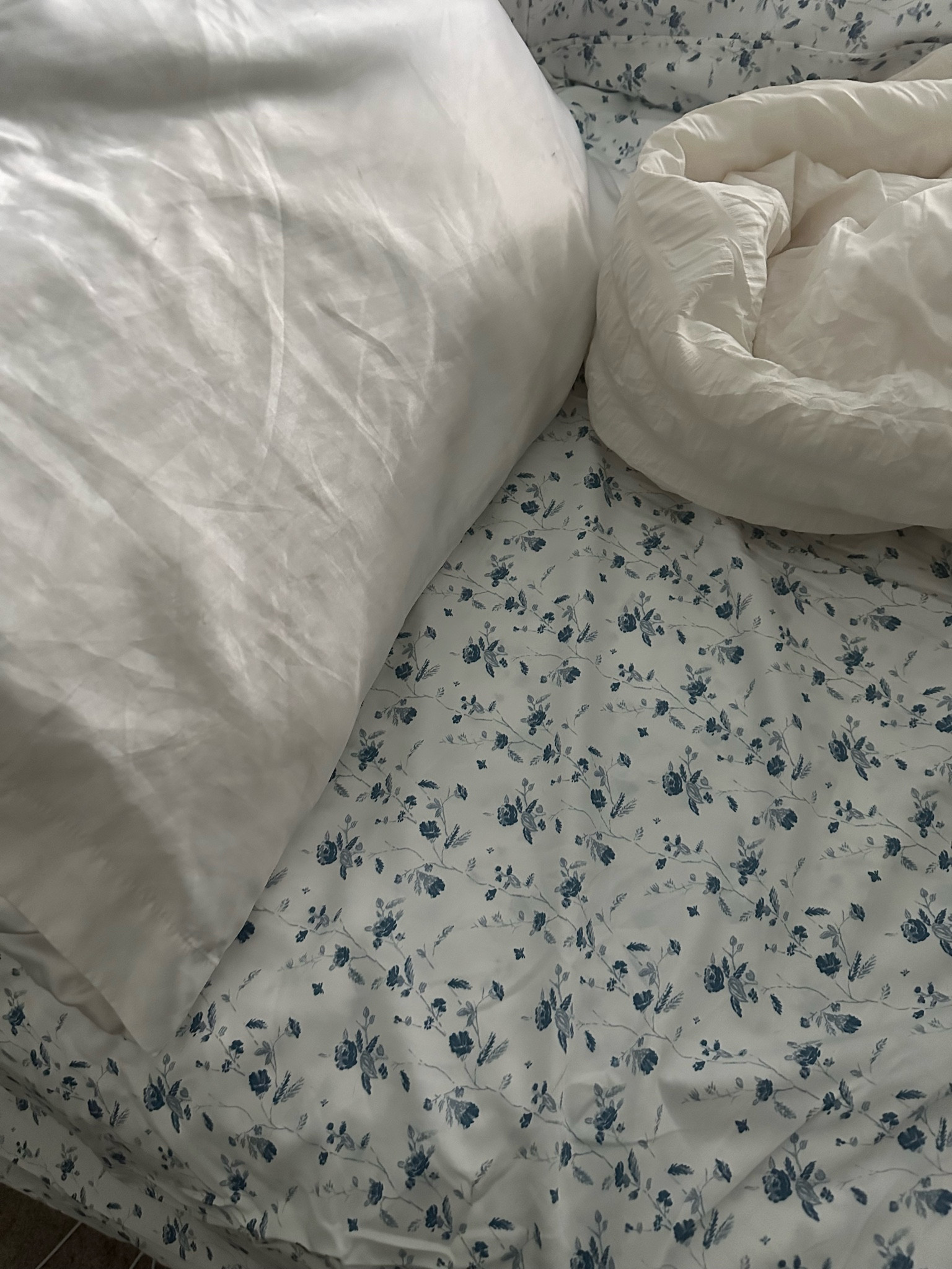 Blue floral coquette girly aesthetic white sheets from target 
